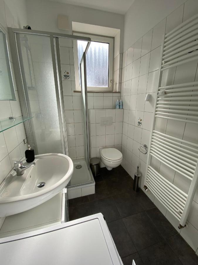 Apartment An Der Weserpromenade - Schlachte - Parkplaetze Bremen Exterior photo